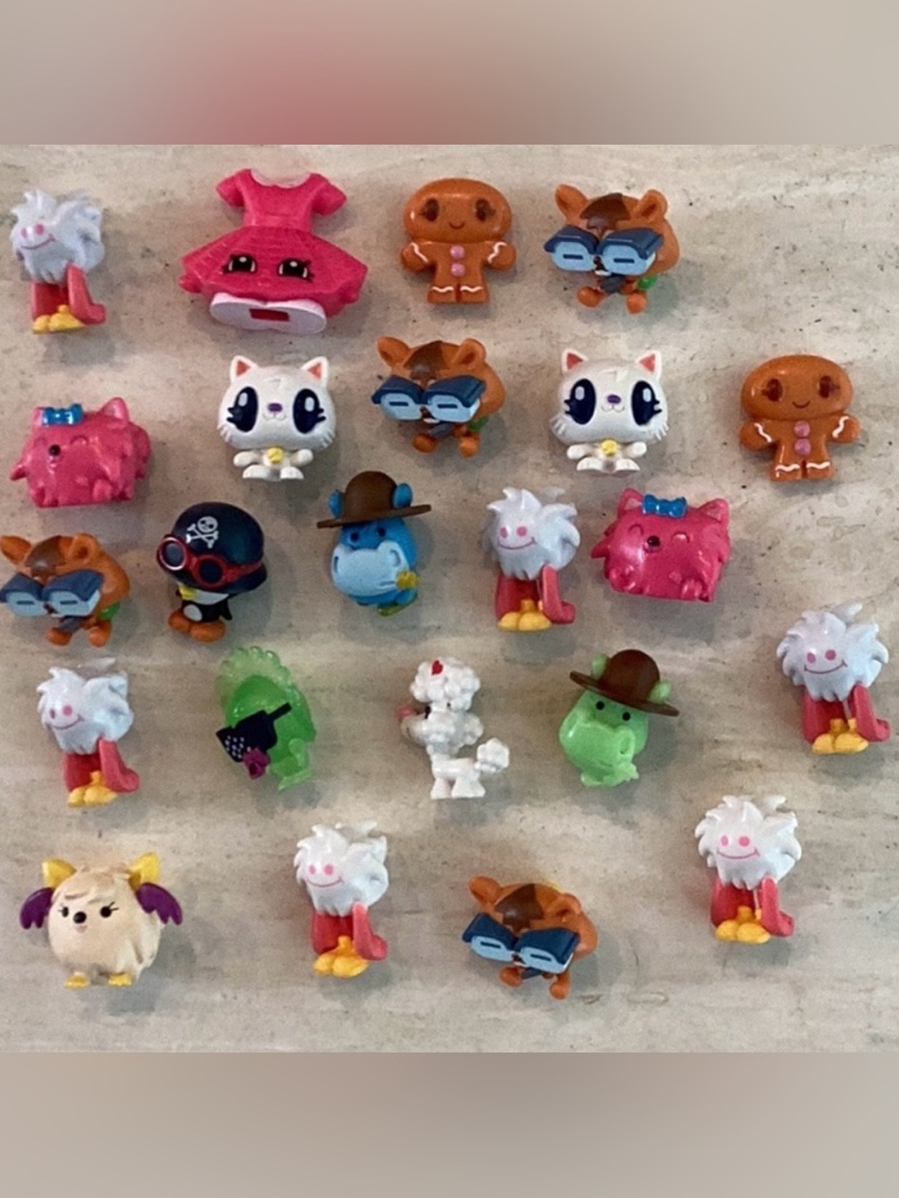 Moshi Monsters Vintage Mini Toys Figurines Miniature Figures Lot Of 23 Toy